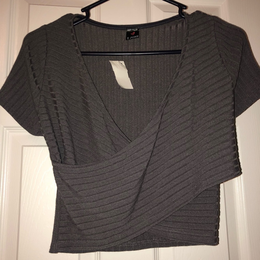 NWT RIBBED SHIRT